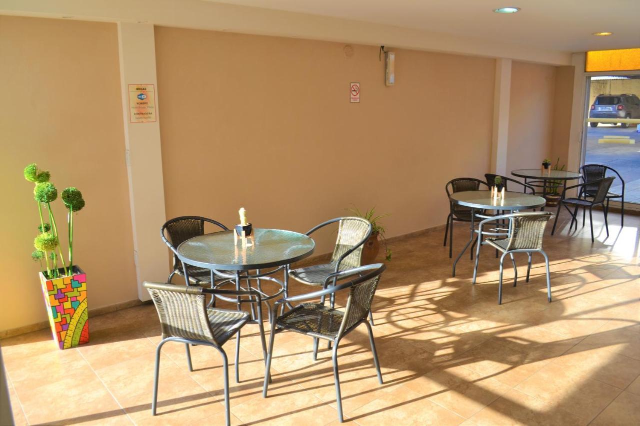 Hotel Brisas Villa Carlos Paz Dış mekan fotoğraf
